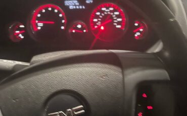 2012body-style-gmc-acadia-1900-black-9