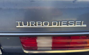 300-turbo-diesel-1984-blue-3