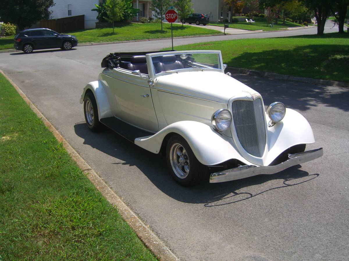 34-street-beast-ford-cabriolet-1934-custom