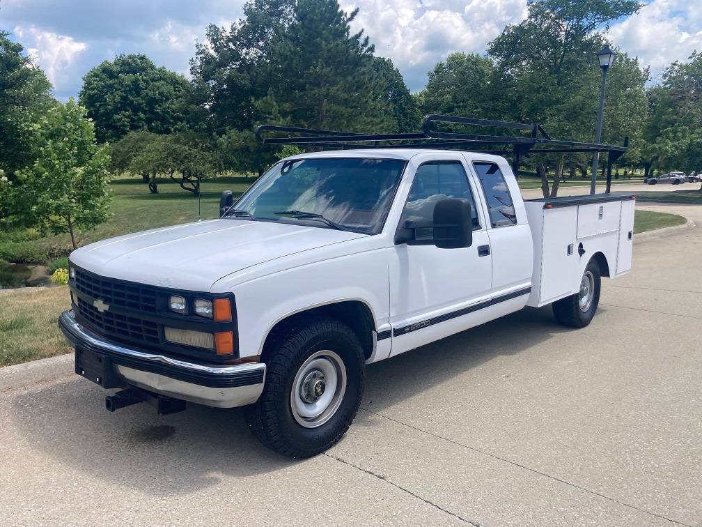 35o-v8-★chevy-from-so.california-1989-white-11