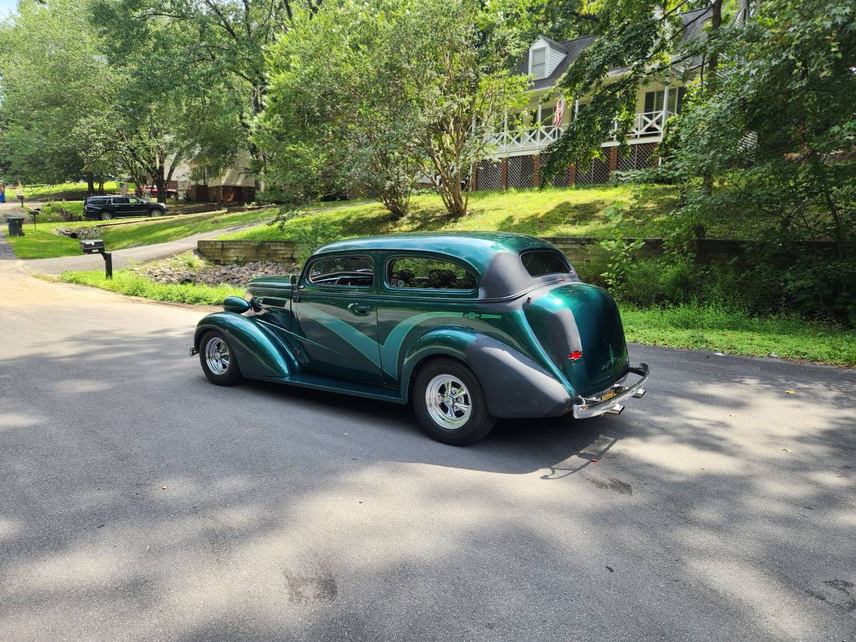 37-chevy-1937-2