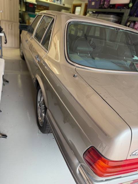 420sel-mercedes-benz-1986-grey-1