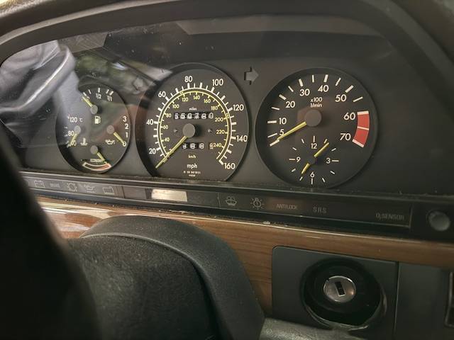 420sel-mercedes-benz-1986-grey-19