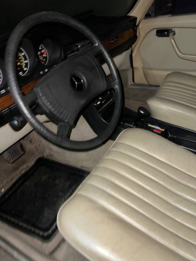 450sel-mercedes-bens-1977-custom-11