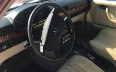 450sel-mercedes-bens-1977-custom-20