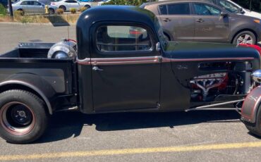46-ford-1946-2