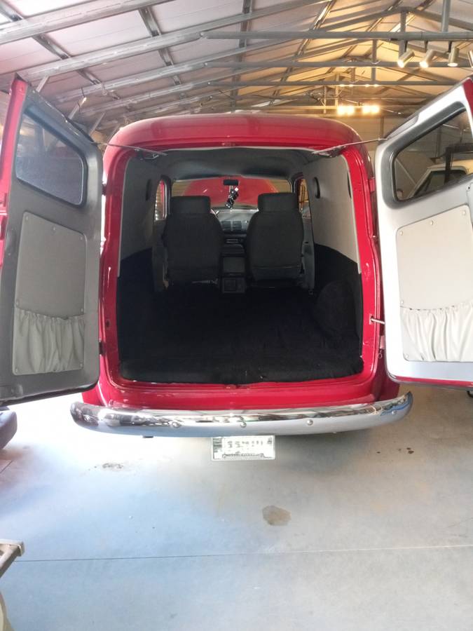 51-panel-truck-1951-red-8