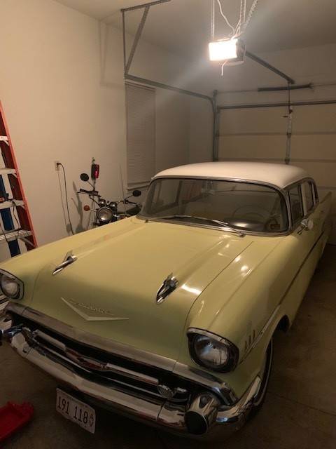 57-chevy-bel-air-1957-yellow-8