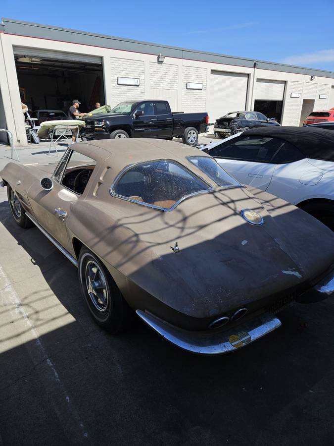 63-corvette-1963-2