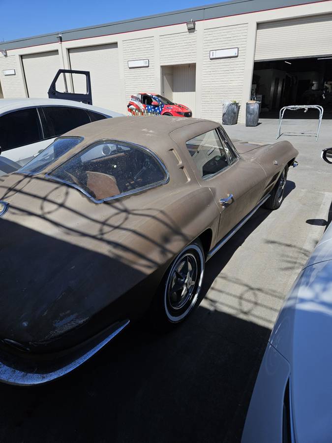 63-corvette-1963-5