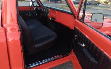 67-chevy-c-20-1967-orange-11