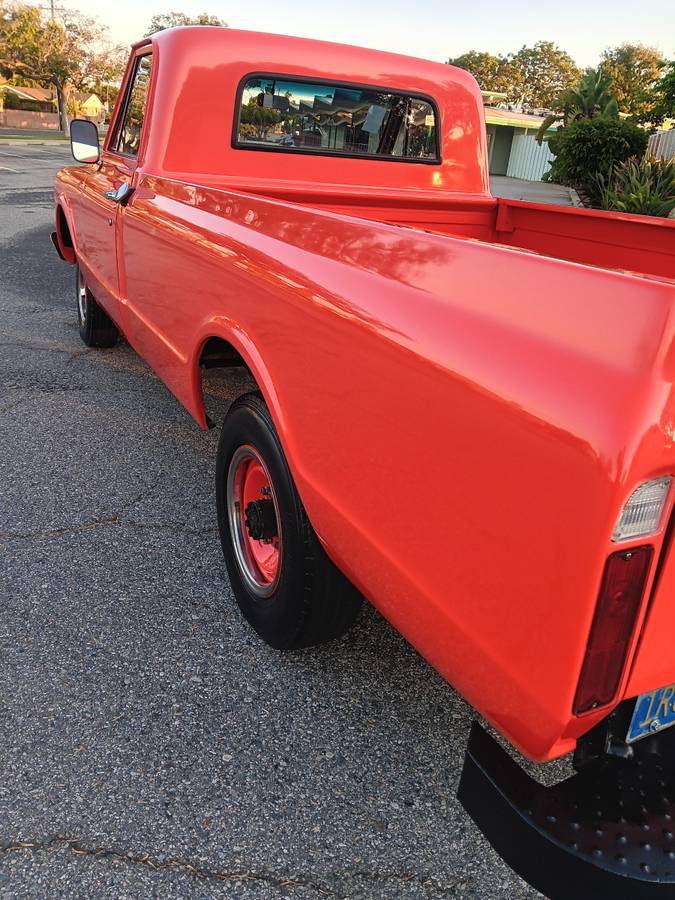 67-chevy-c-20-1967-orange-16