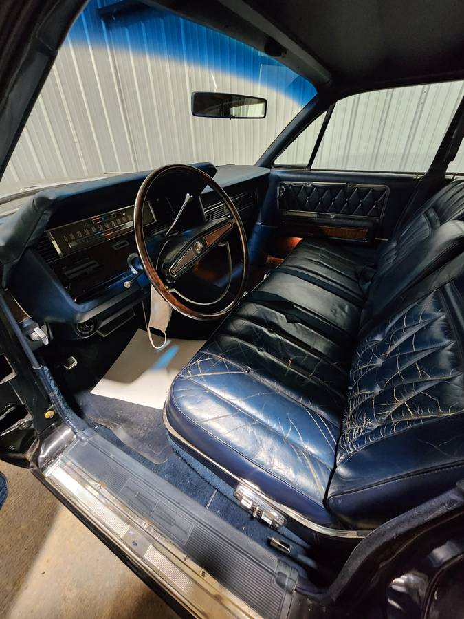 68-lincoln-continental-1968-black-12
