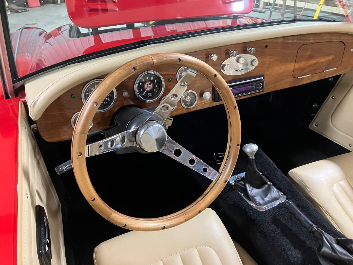 69-austin-healey-1969-red-2