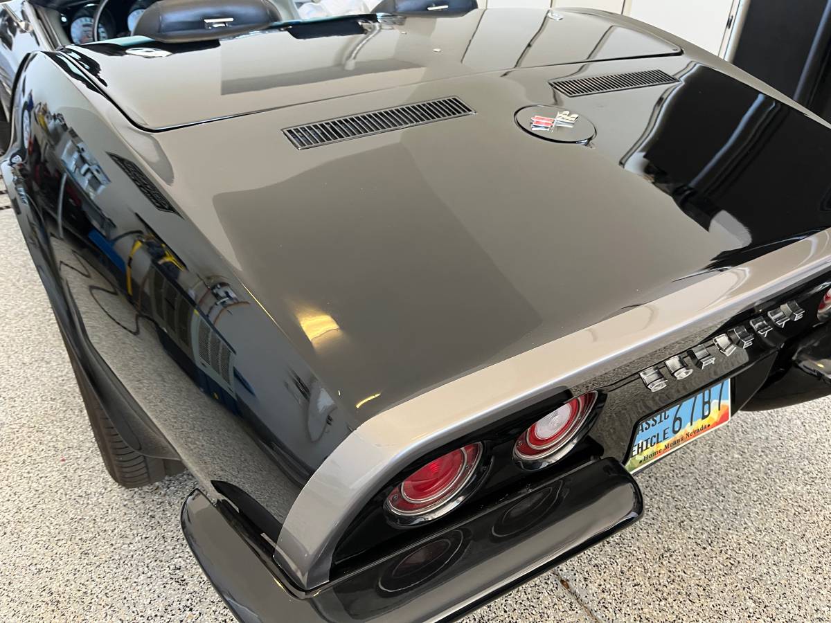 70-convirtable-vette-1970-black-3