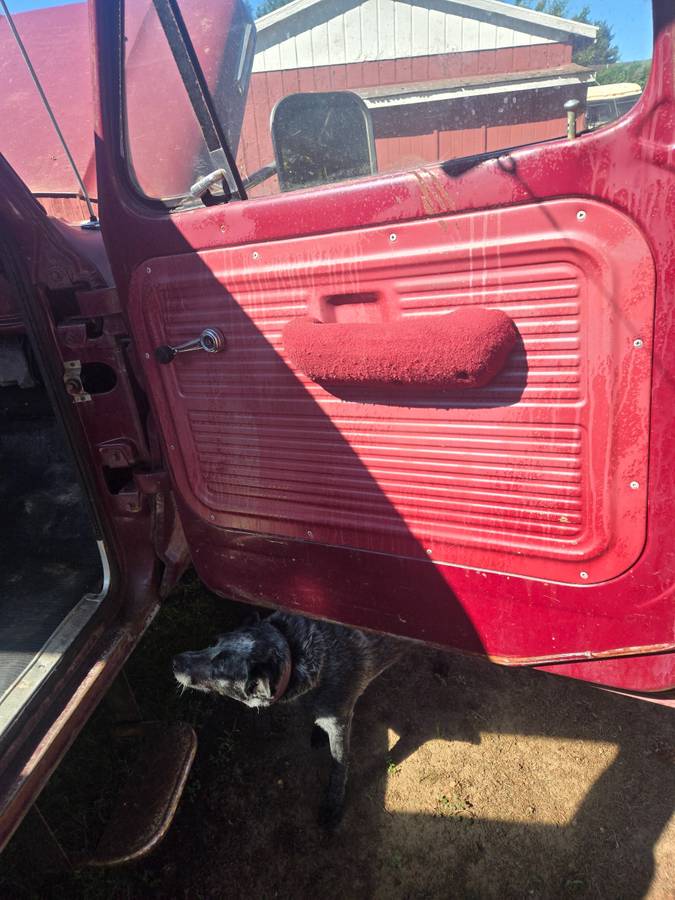 72-ford-34-ton-1972-red-3
