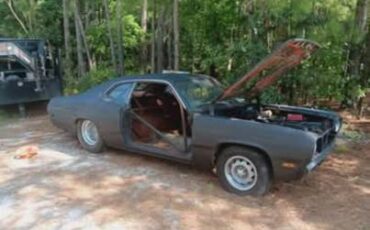 72-plymouth-duster-1972-black-1