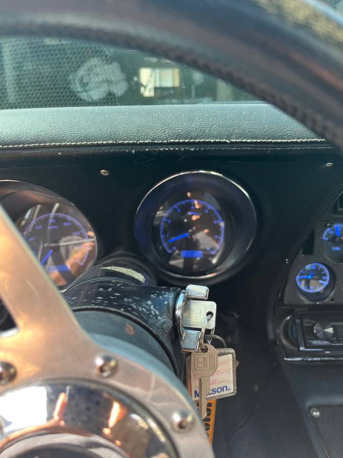 73-corvette-convertible-1973-4