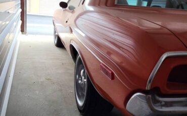 73-dodge-challenger-1973-orange-1