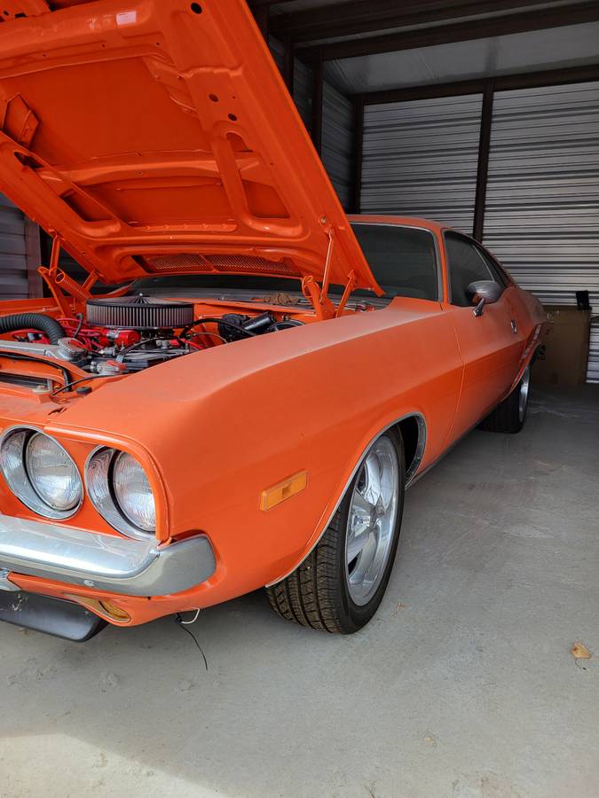 73-dodge-challenger-1973-orange-9