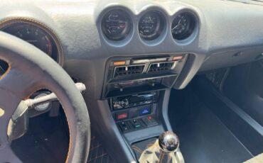76-datsun-280z-1976-orange-15