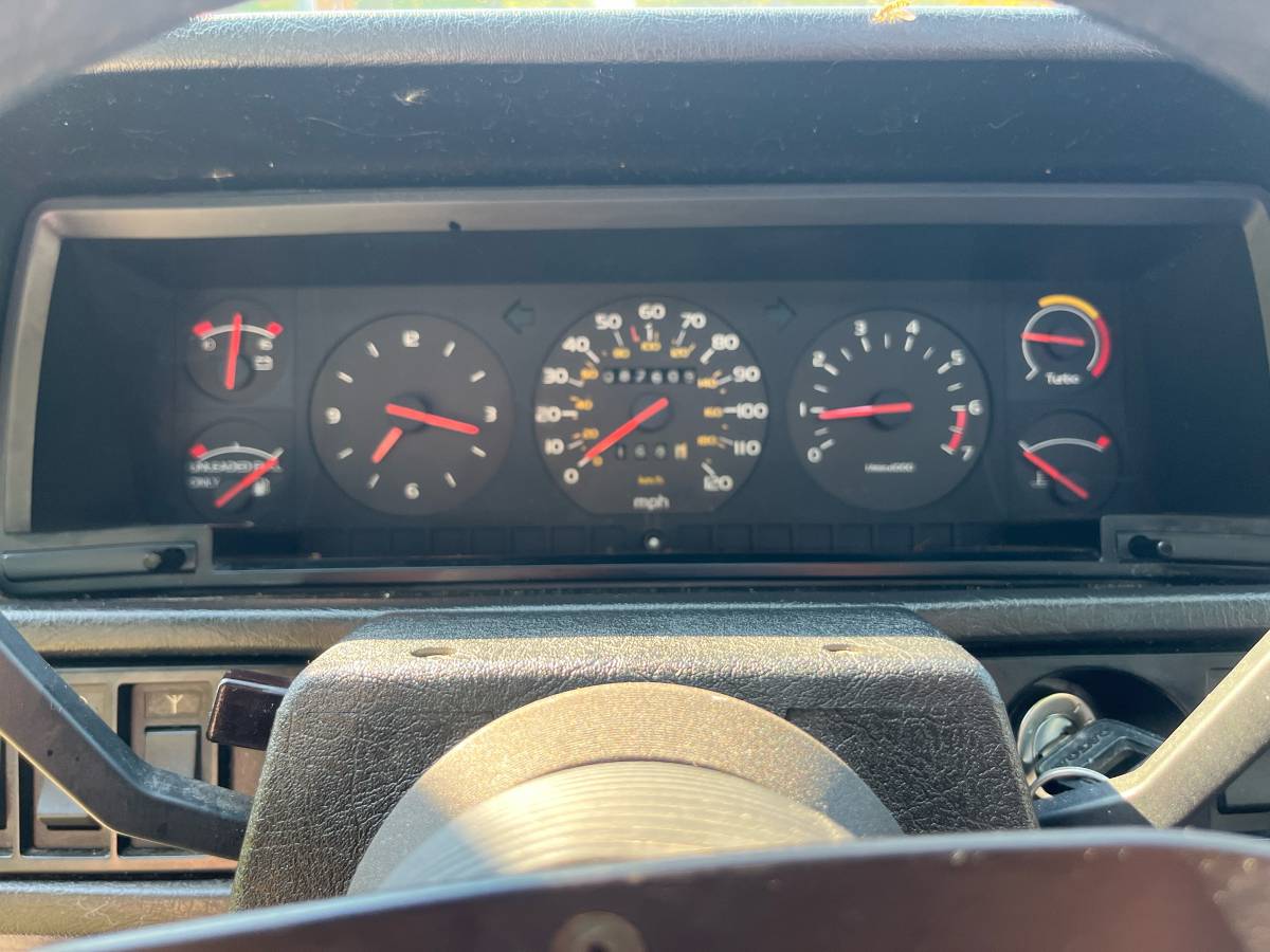 760-turbo-1985-blue-17
