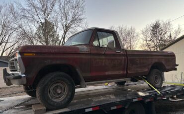 77-ford-1977-custom-4
