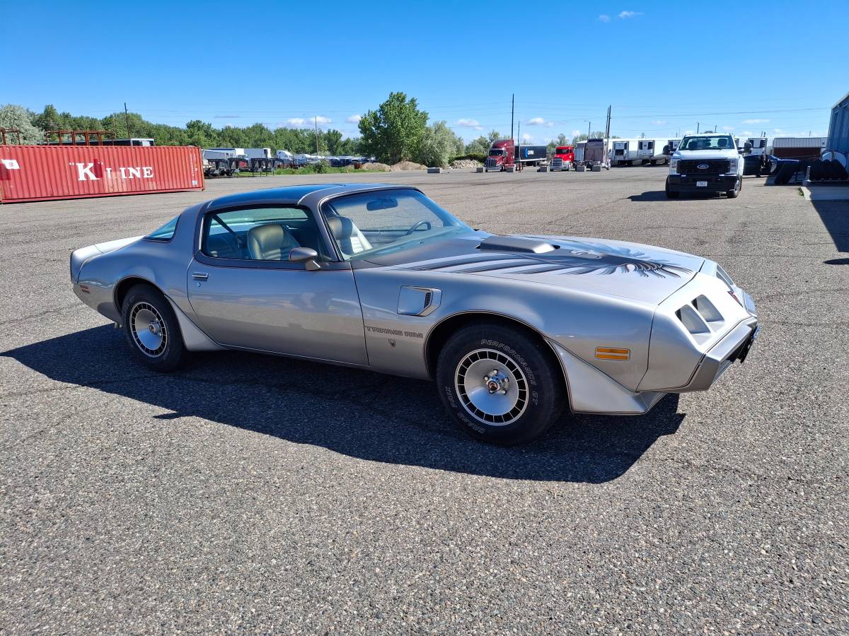 79-trans-am-1979-silver-12