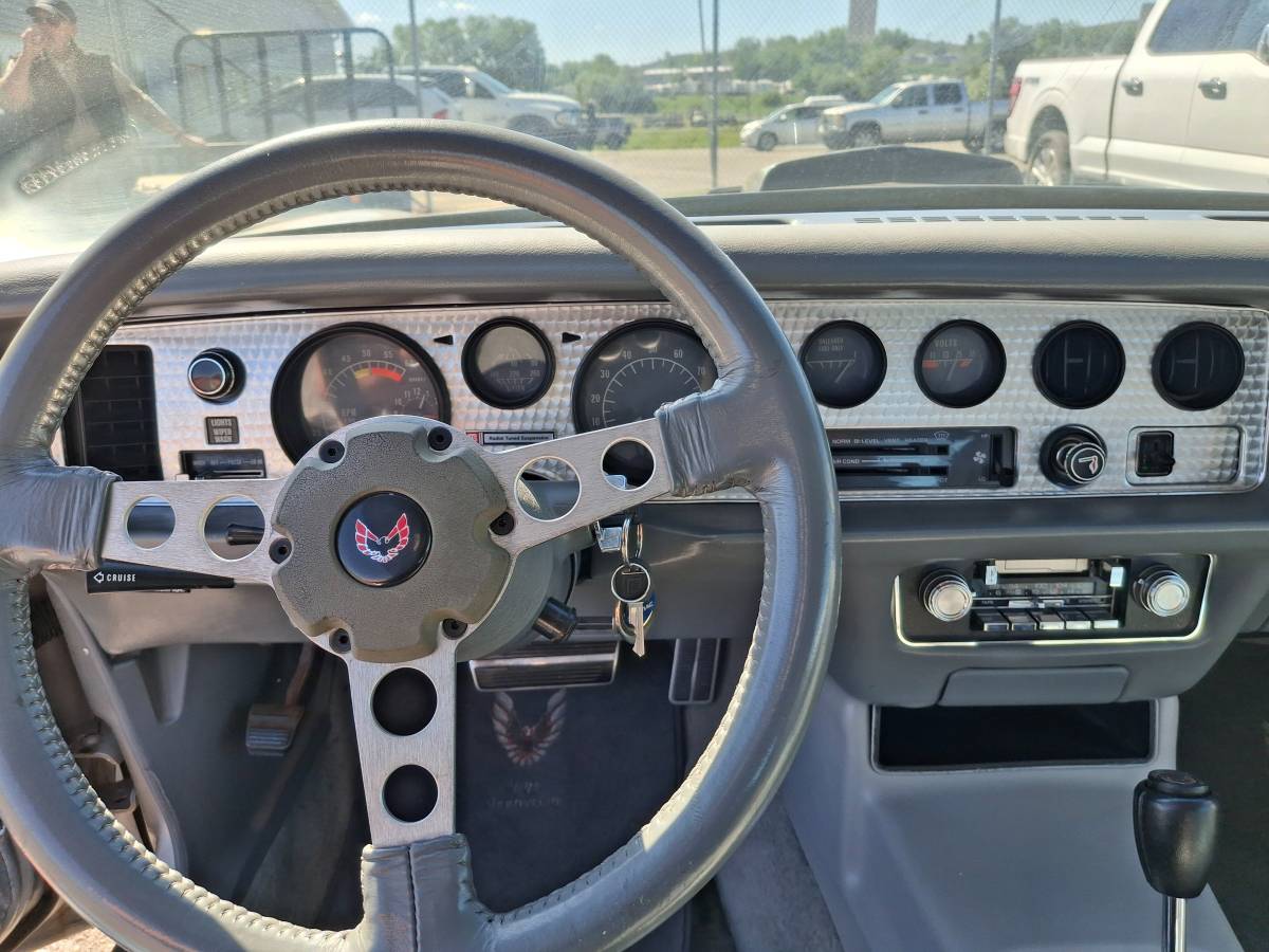 79-trans-am-1979-silver-14