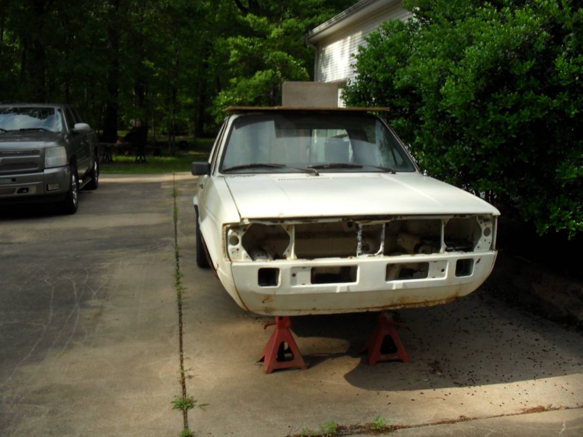 81-amp-82-1981-white-1