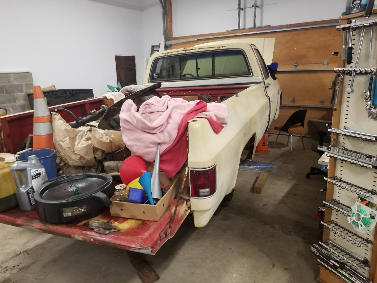 81-chevy-c10-1981-black-5