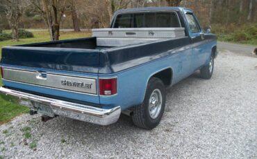 85-chevy-silverado-c20-1985-blue