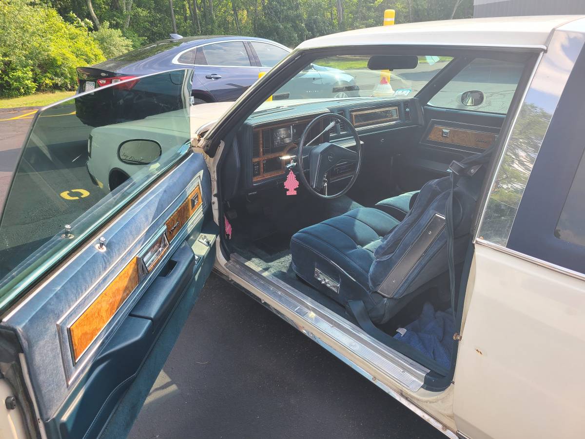 86-buick-regal-diesel-1986-white-6