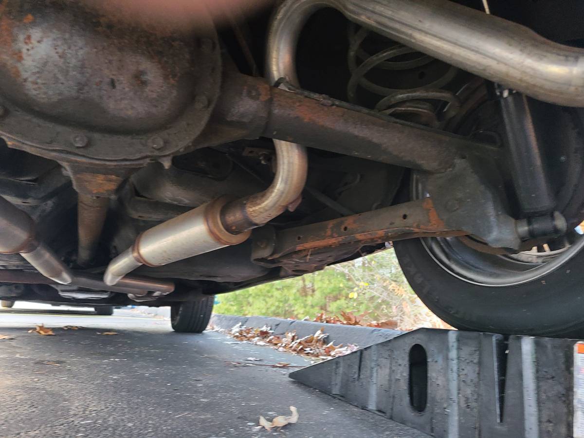86-buick-regal-diesel-1986-white-9