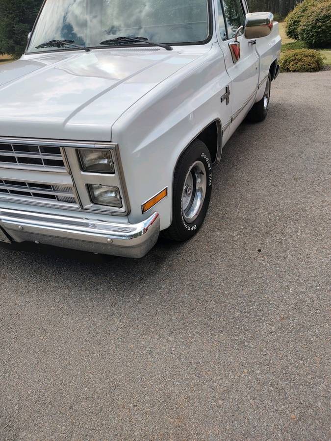 86-chevorlet-1986-white-2