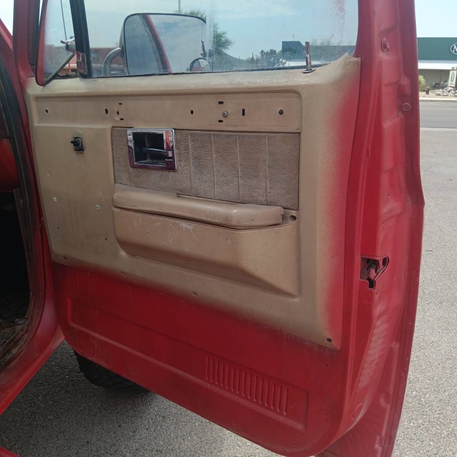 86-chevy-1986-red-7