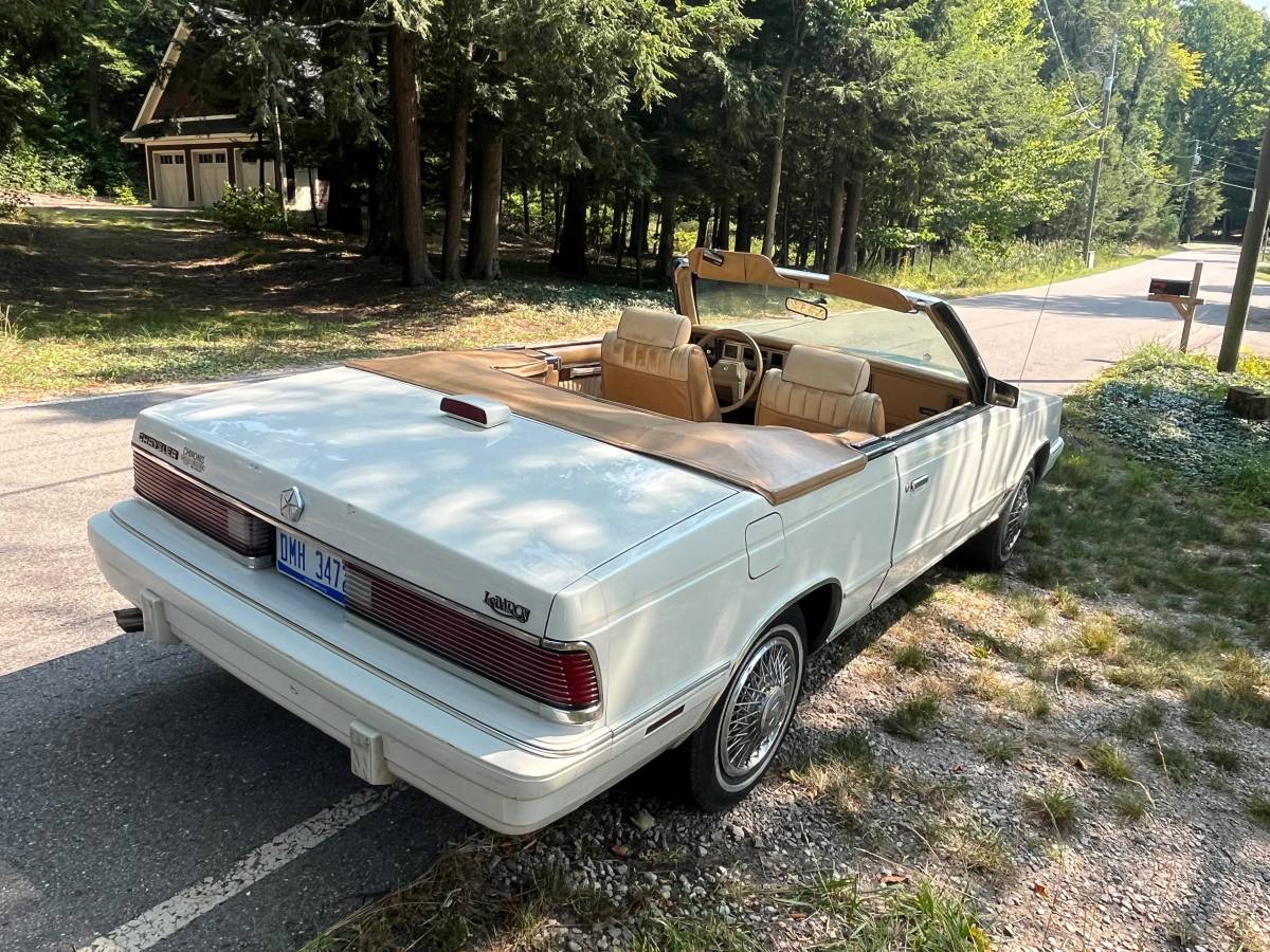 86-chrysler-lebaron-convertible-1986-white-2