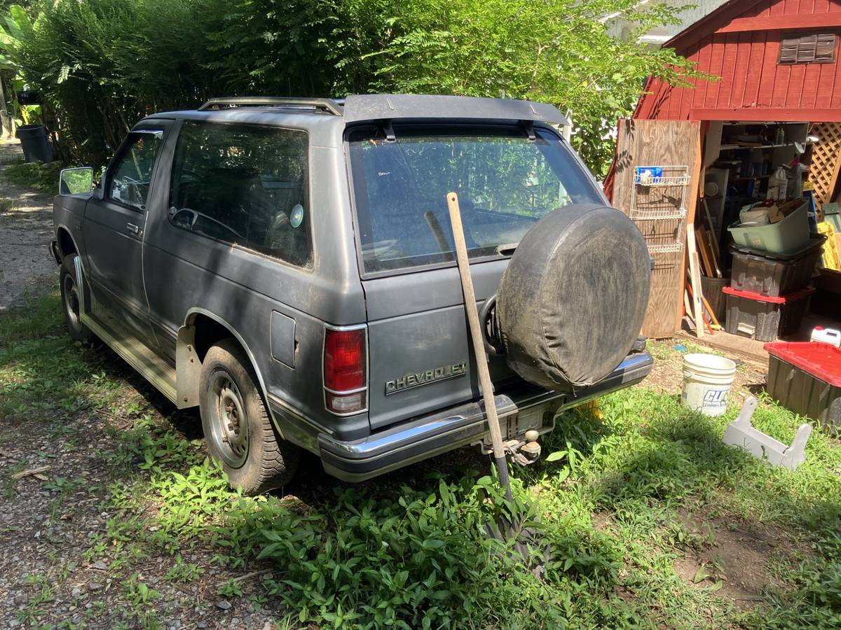 87-chevy-s-10-blazer-1987-blue-1