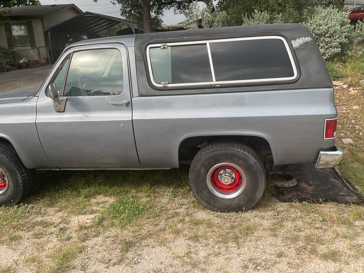 87-chevy-silverado-blazzer-1987-silver-2