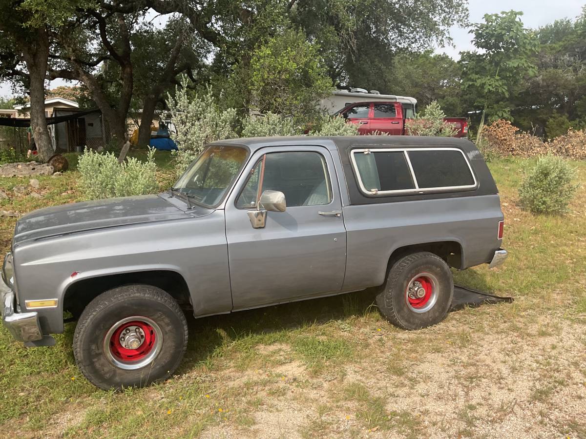 87-chevy-silverado-blazzer-1987-silver-3