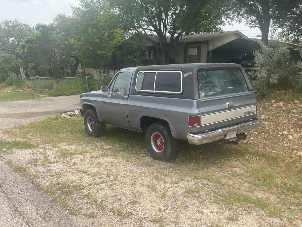 87-chevy-silverado-blazzer-1987-silver-4