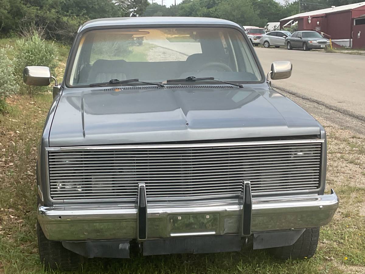87-chevy-silverado-blazzer-1987-silver-9