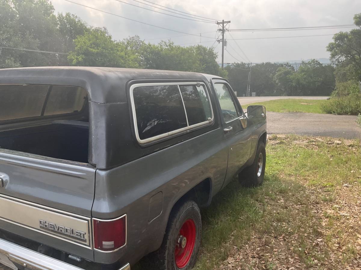 87-chevy-silverado-blazzer-1987-silver
