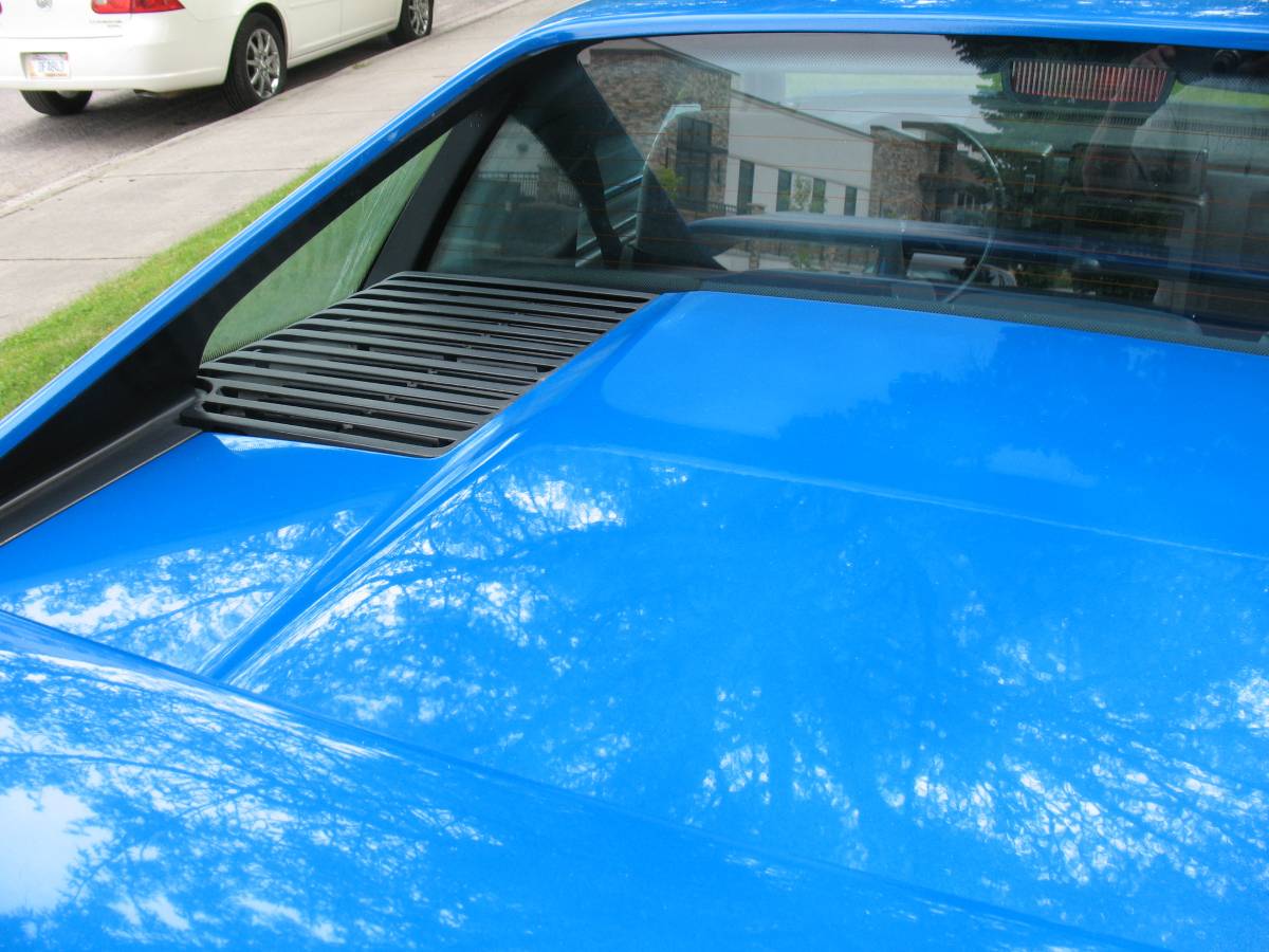 87-pontiac-fiero-1987-blue-1