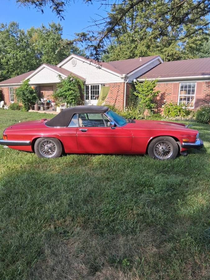 87-v12-sjx-1987-red-2