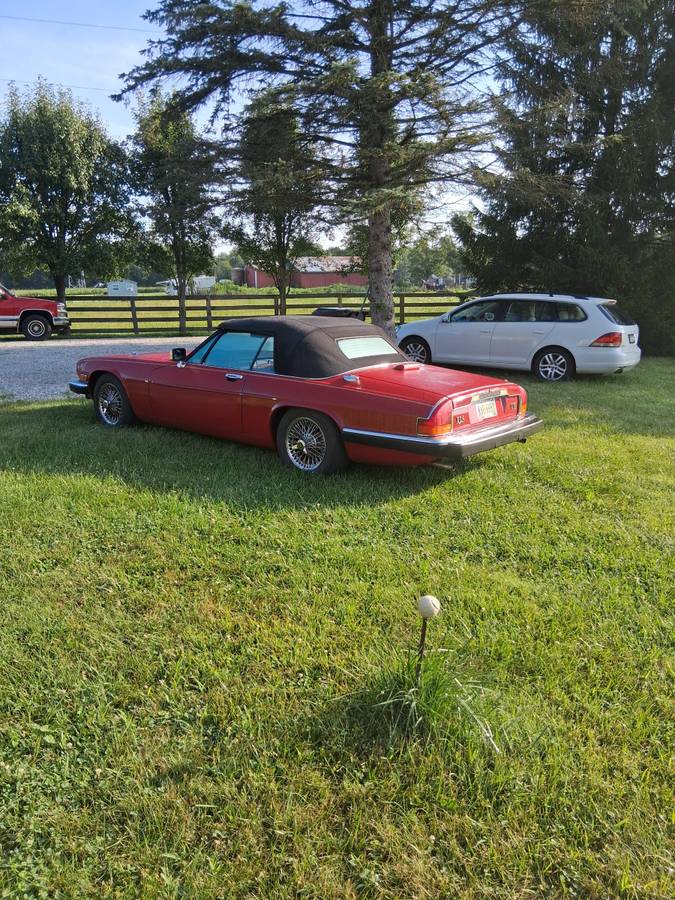 87-v12-sjx-1987-red