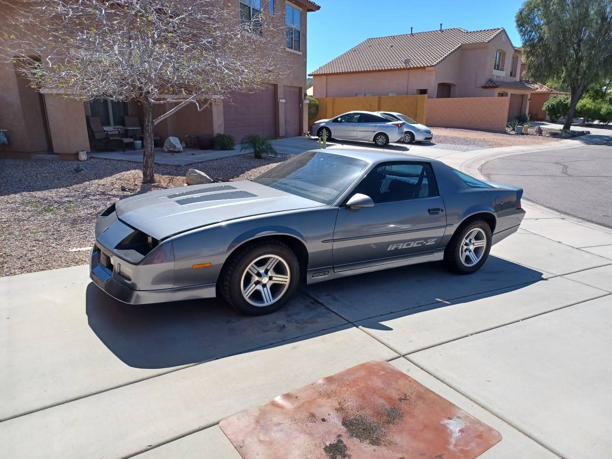 88-camer-iroc-1988-grey-2