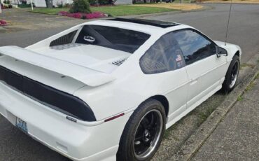 88-pontiac-fiero-1988-white-3