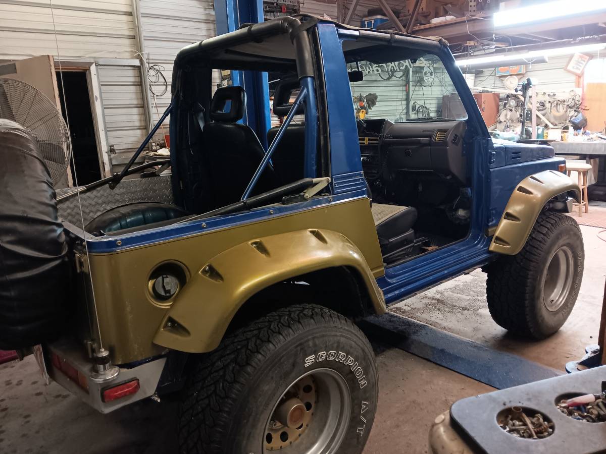 88-suzuki-samurai-1988-blue-2