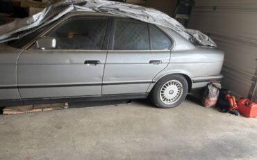 89-bmw-1989-grey-1